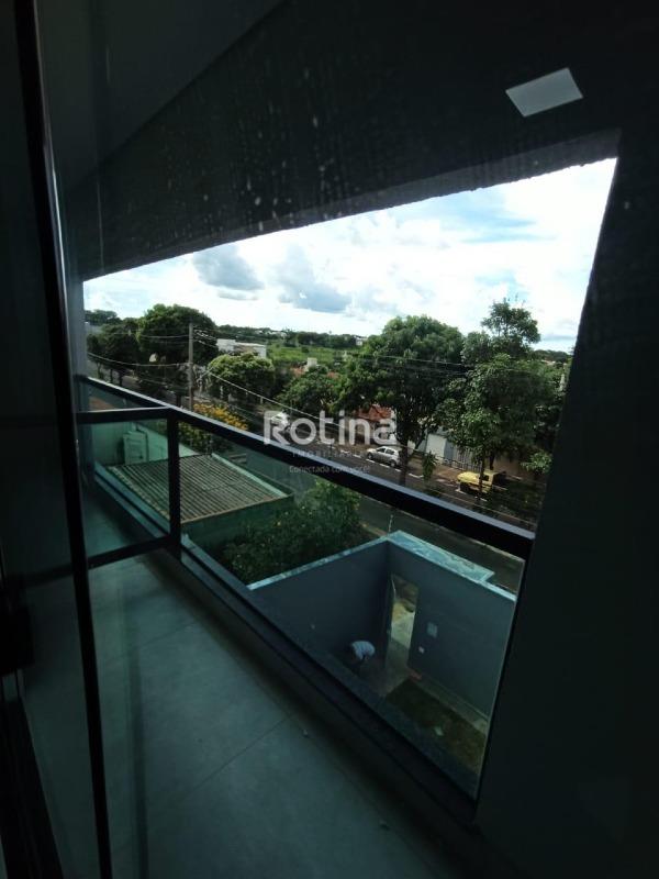 Casa à venda, 3 quartos em Uberlândia no bairro Nova Uberlândia no valor de R$ 950.000,00 - Rotina Imobiliária: 