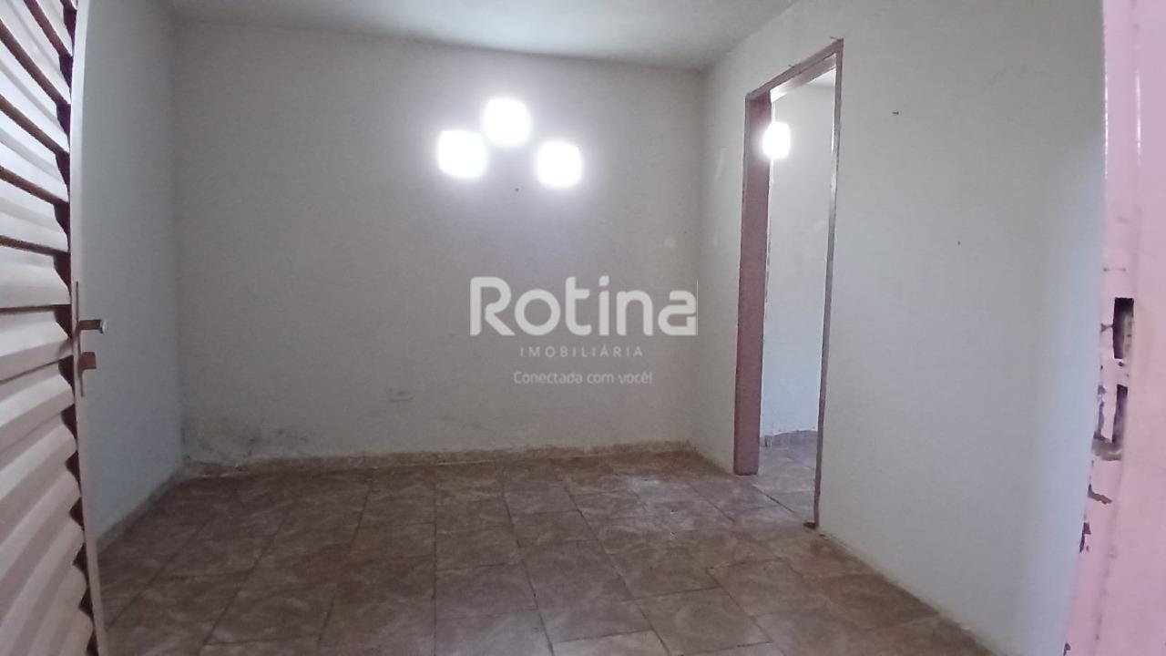 Prédio Inteiro à venda, em Uberlândia no bairro Santa Mônica no valor de R$ 750.000,00 - Rotina Imobiliária: 