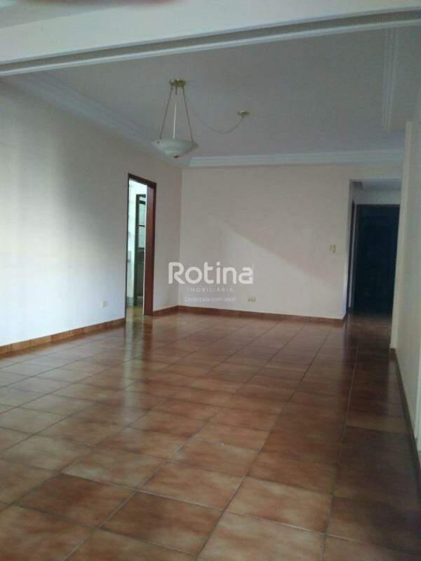 Apartamento à venda, 4 quartos em Uberlândia no bairro Tabajaras no valor de R$ 750.000,00 - Rotina Imobiliária: 