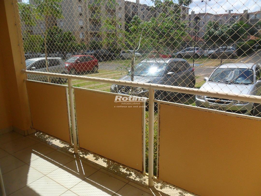 Apartamento à venda, 3 quartos em Uberlândia no bairro Santa Mônica no valor de R$ 360.000,00 - Rotina Imobiliária: 