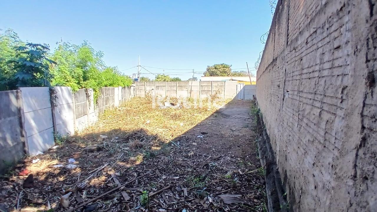 Terreno à venda, em Uberlândia no bairro Carajás no valor de R$ 120.000,00 - Rotina Imobiliária: 