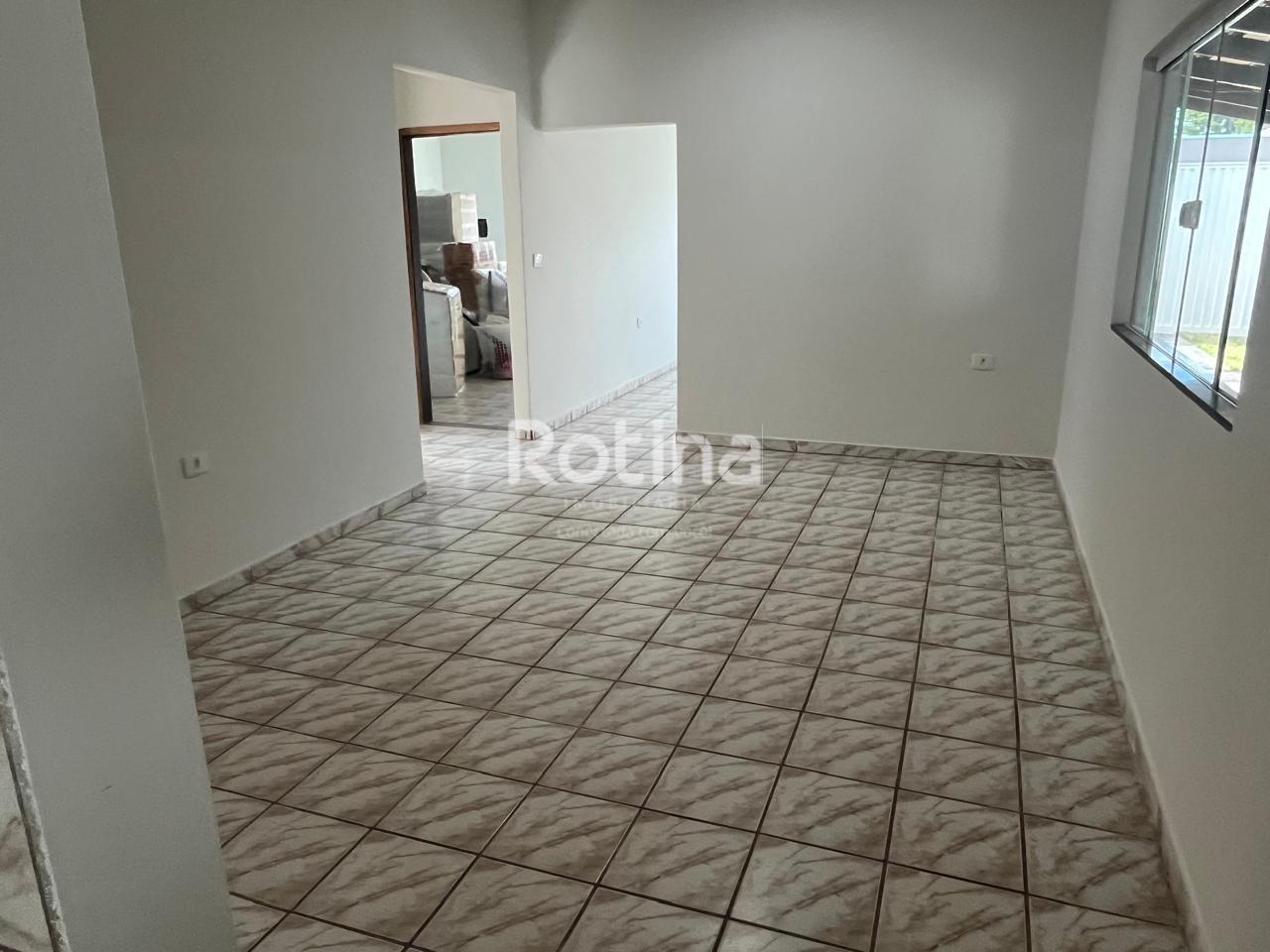 Casa à venda, 3 quartos em Uberlândia no bairro Aeroporto no valor de R$ 490.000,00 - Rotina Imobiliária: 