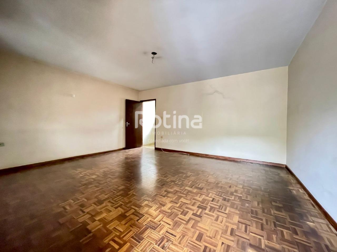 Casa à venda, 4 quartos em Uberlândia no bairro Osvaldo Rezende no valor de R$ 1.100.000,00 - Rotina Imobiliária: 