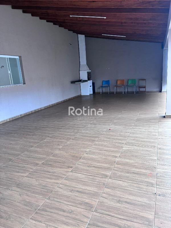 Casa à venda, 3 quartos em Uberlândia no bairro Lídice no valor de R$ 900.000,00 - Rotina Imobiliária: 