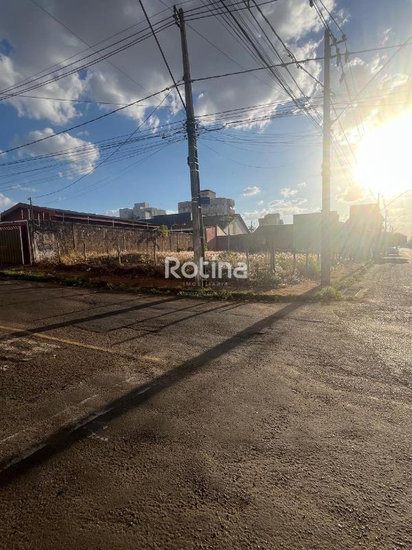 Terreno à venda, em Uberlândia no bairro Santa Mônica no valor de R$ 690.000,00 - Rotina Imobiliária: 