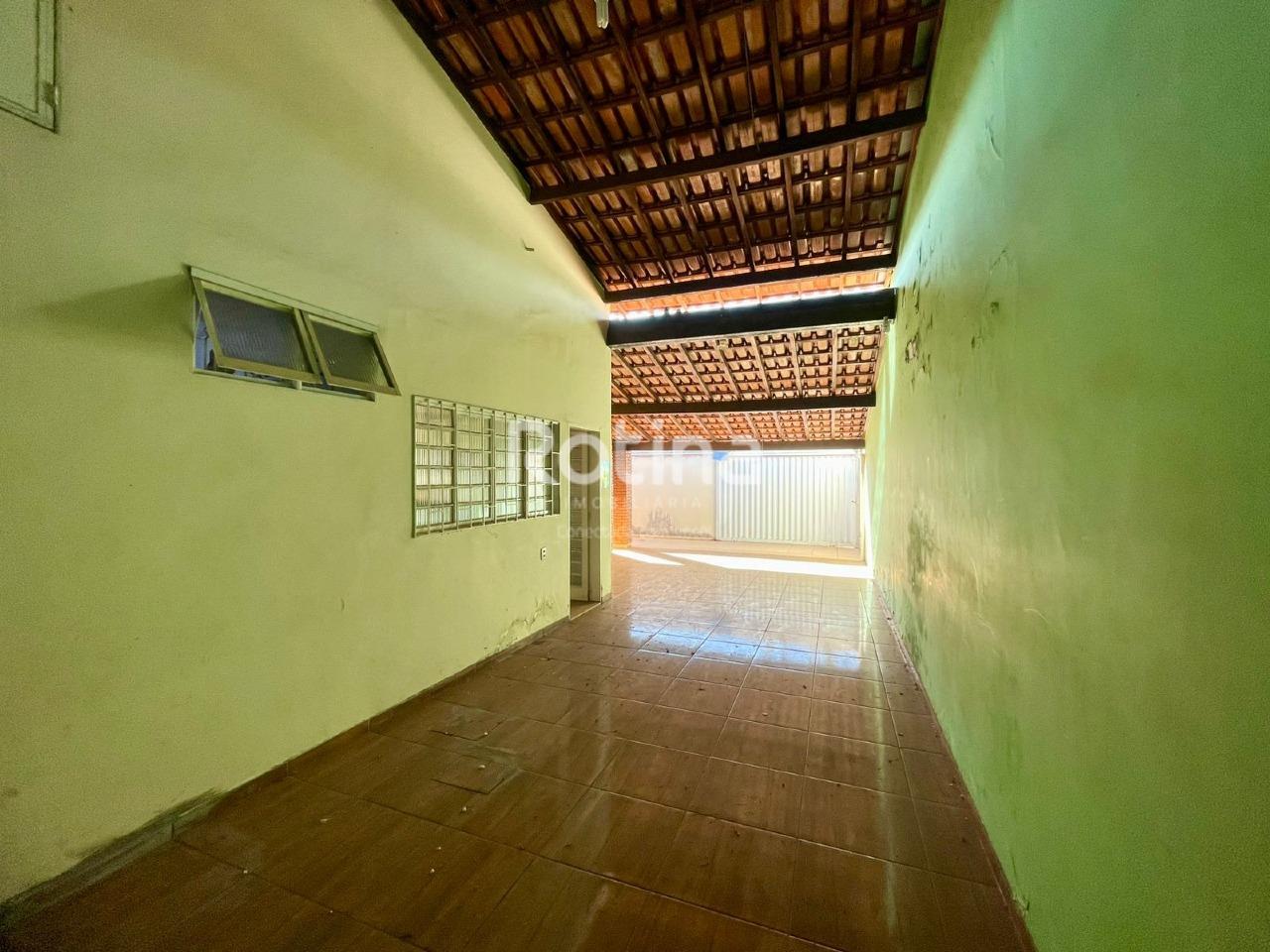 Casa à venda, 4 quartos em Uberlândia no bairro Santa Mônica no valor de R$ 760.000,00 - Rotina Imobiliária: 