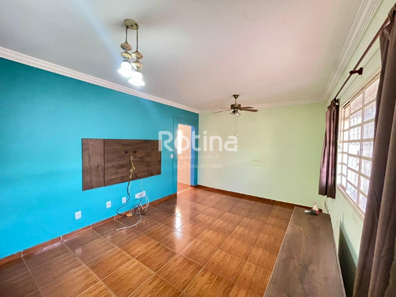 Casa à venda, 4 quartos em Uberlândia no bairro Santa Mônica no valor de R$ 760.000,00 - Rotina Imobiliária: 