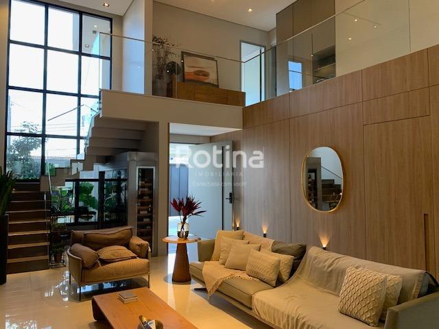 Casa à venda, 4 quartos em Uberlândia no bairro Lídice no valor de R$ 2.490.000,00 - Rotina Imobiliária: 