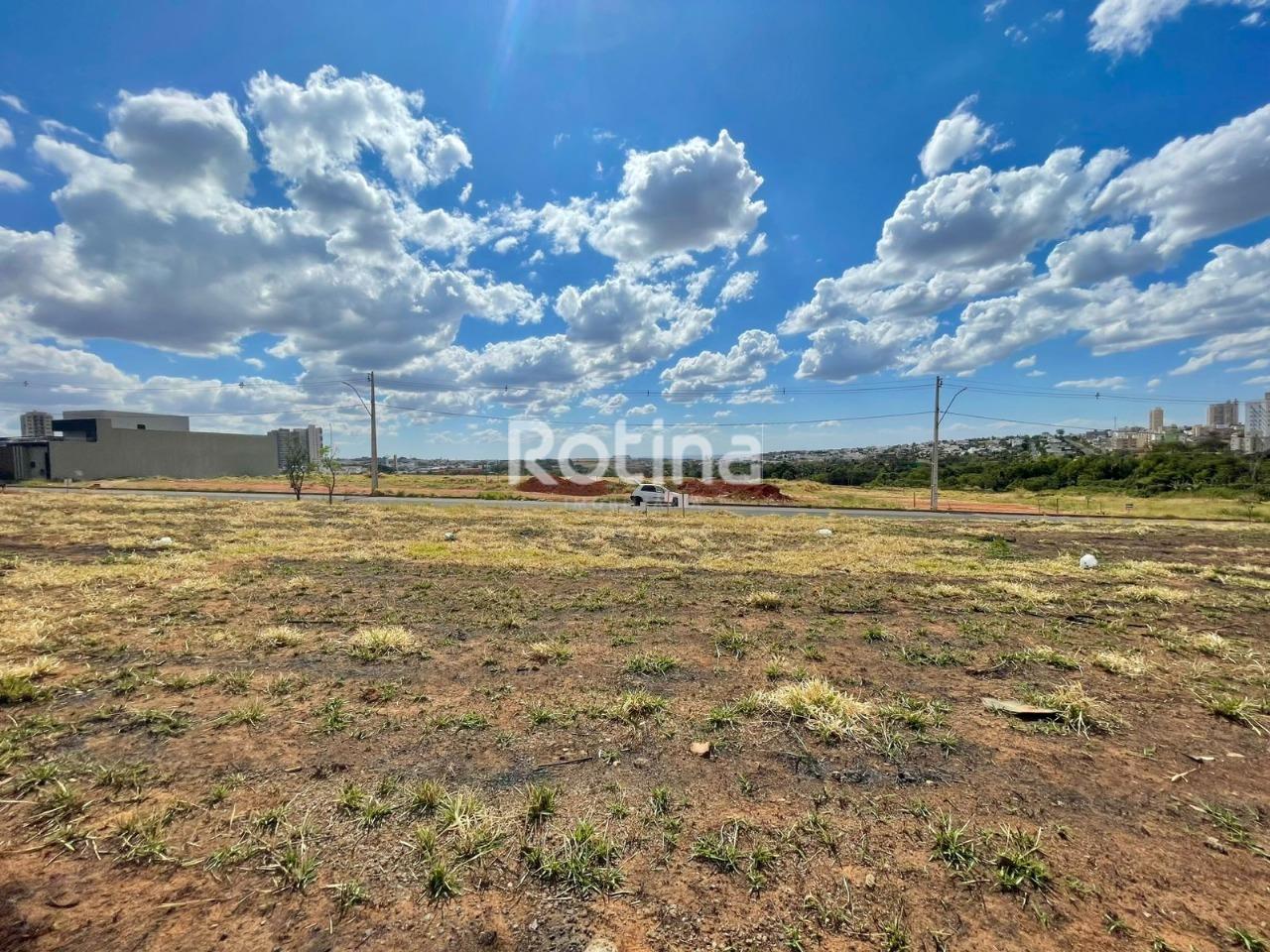 Terreno à venda, em Uberlândia no bairro Aclimação no valor de R$ 260.000,00 - Rotina Imobiliária: 