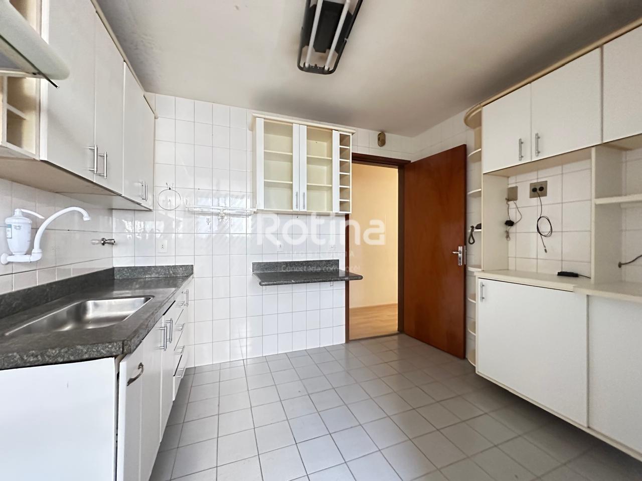 Apartamento à venda, 3 quartos em Uberlândia no bairro Custódio Pereira no valor de R$ 420.000,00 - Rotina Imobiliária: 