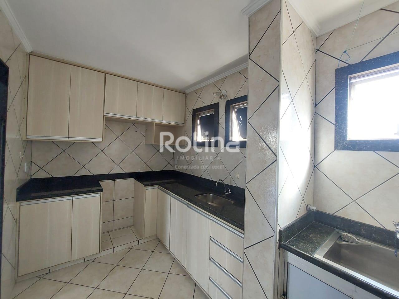 Apartamento para alugar, 3 quartos em Uberlândia no bairro Chacaras Tubalina e Quartel no valor de R$ 1.150,00 - Rotina Imobiliária: 