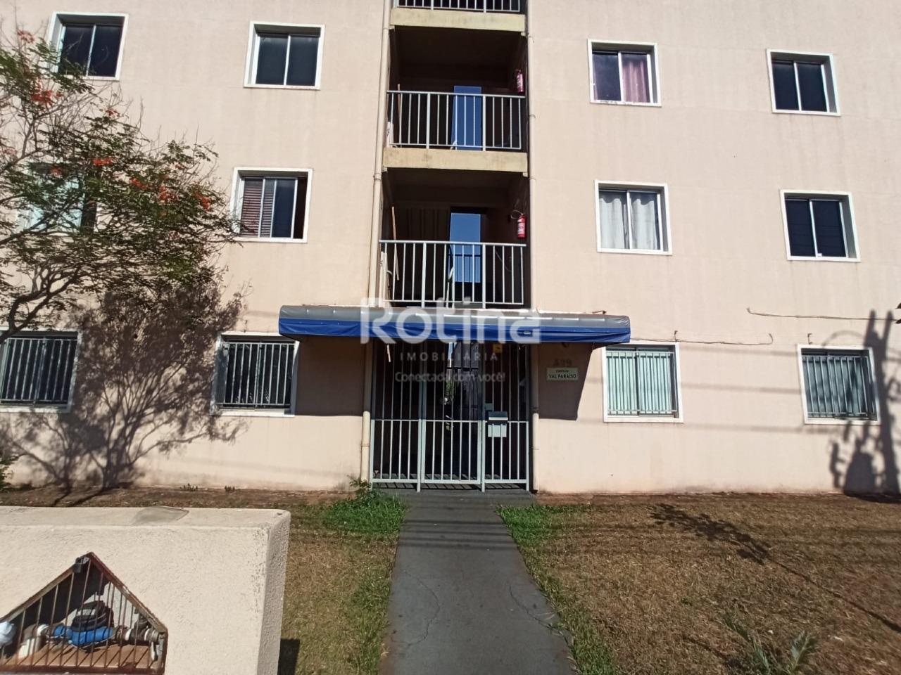 Apartamento para alugar, 3 quartos em Uberlândia no bairro Chacaras Tubalina e Quartel no valor de R$ 1.150,00 - Rotina Imobiliária: 