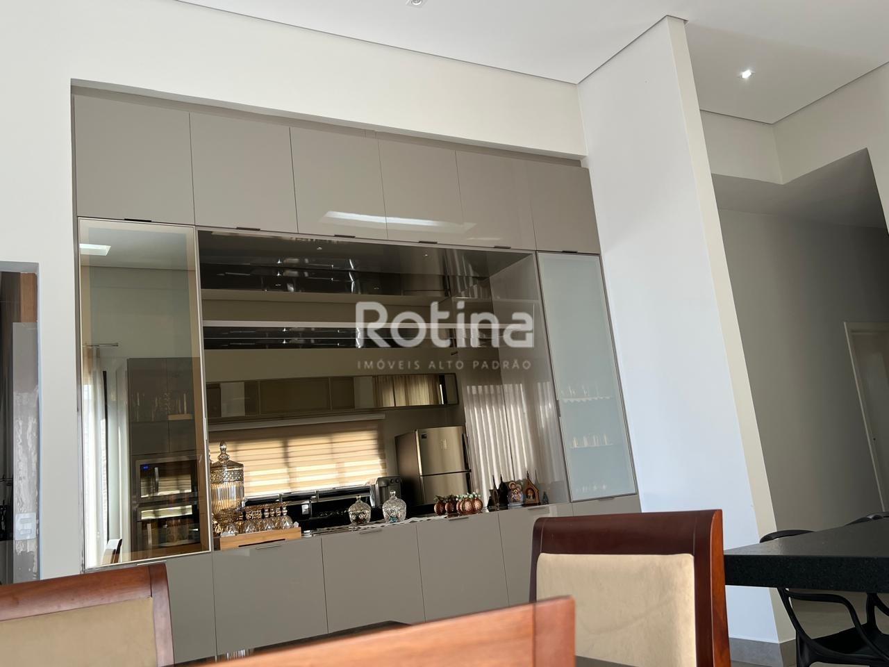 Casa Condomínio Fechado à venda, em Uberlândia no bairro Cond. Splendido no valor de R$ 1.890.000,00 - Rotina Imobiliária: 