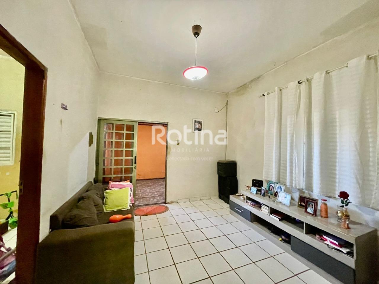 Casa à venda, 3 quartos em Uberlândia no bairro Jardim Ipanema no valor de R$ 380.000,00 - Rotina Imobiliária: 