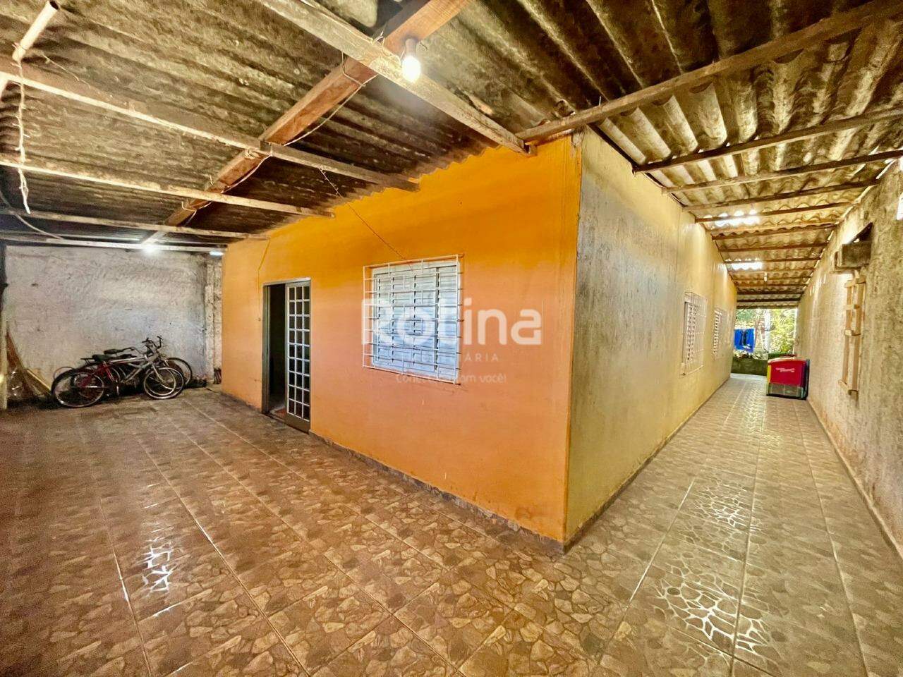 Casa à venda, 3 quartos em Uberlândia no bairro Jardim Ipanema no valor de R$ 380.000,00 - Rotina Imobiliária: 