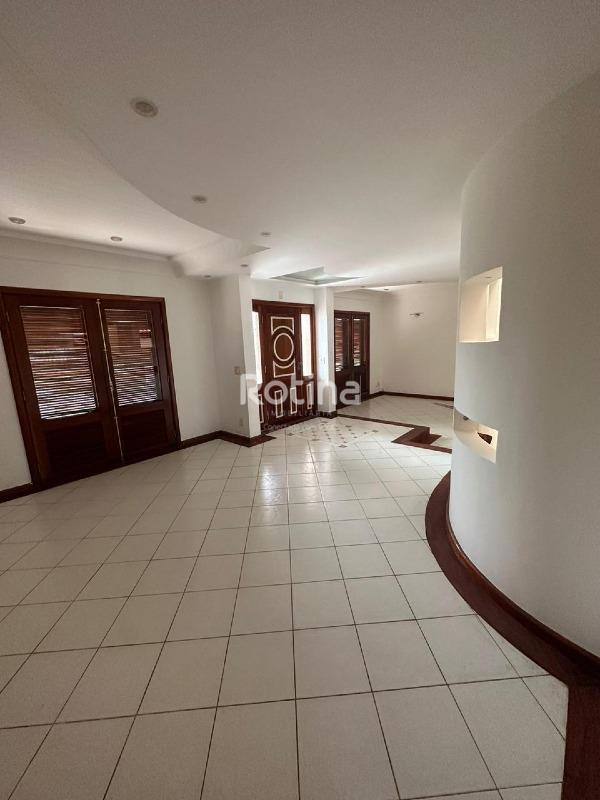 Casa à venda, 5 quartos em Uberlândia no bairro Tabajaras no valor de R$ 1.800.000,00 - Rotina Imobiliária: 