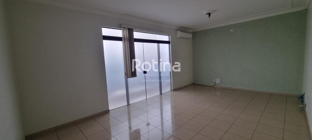 Casa à venda, 7 quartos em Uberlândia no bairro Santa Mônica no valor de R$ 2.600.000,00 - Rotina Imobiliária: 