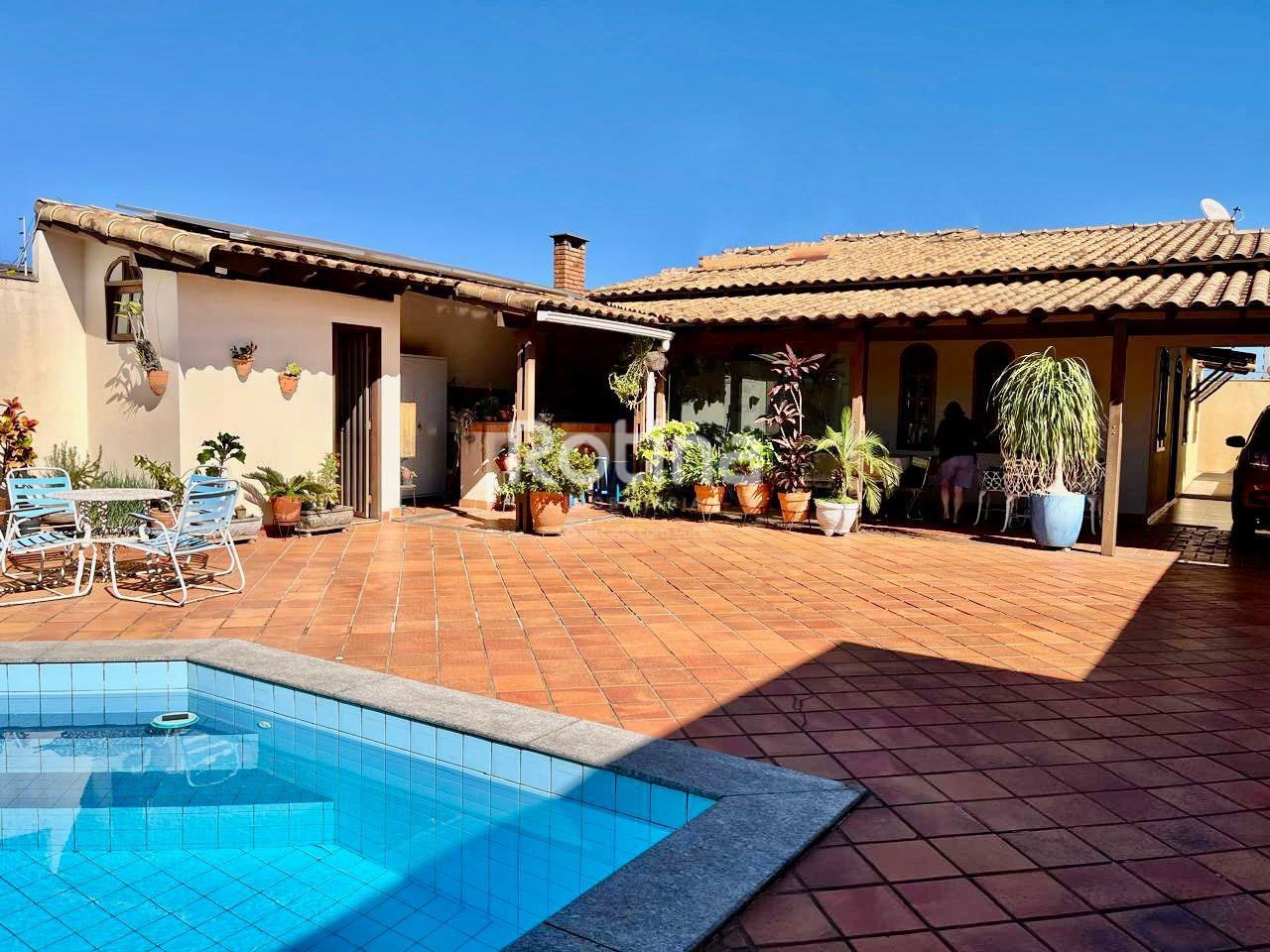 Casa à venda, 2 quartos em Uberlândia no bairro Segismundo Pereira no valor de R$ 600.000,00 - Rotina Imobiliária: 