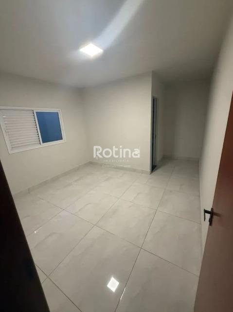 Casa à venda, 3 quartos em Uberlândia no bairro Bosque dos Buritis no valor de R$ 900.000,00 - Rotina Imobiliária: 