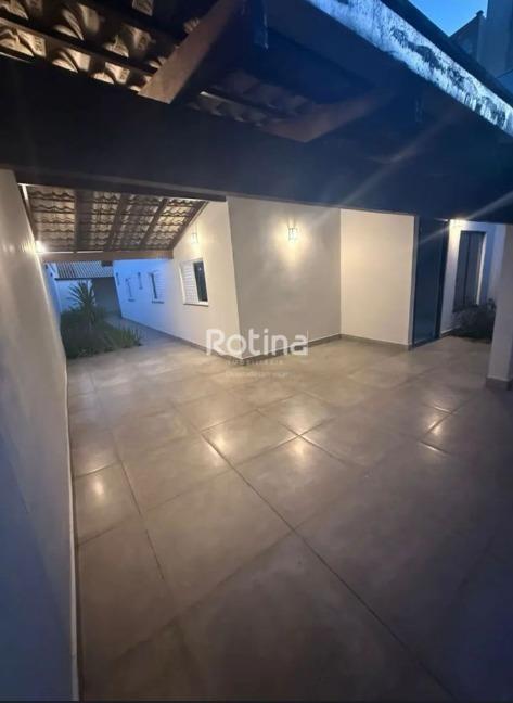 Casa à venda, 3 quartos em Uberlândia no bairro Bosque dos Buritis no valor de R$ 900.000,00 - Rotina Imobiliária: 