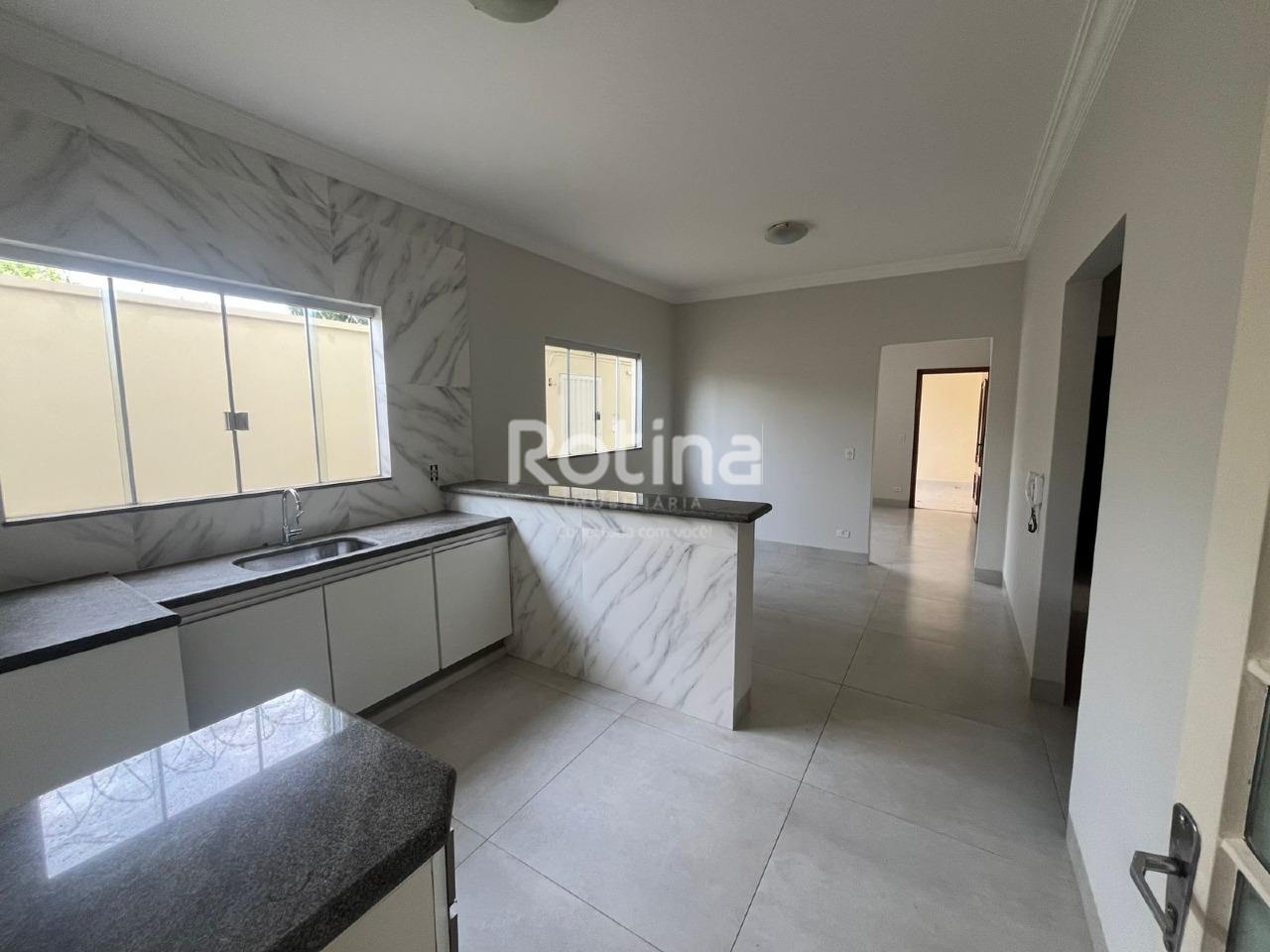 Casa à venda, 3 quartos em Uberlândia no bairro Santa Mônica no valor de R$ 620.000,00 - Rotina Imobiliária: 