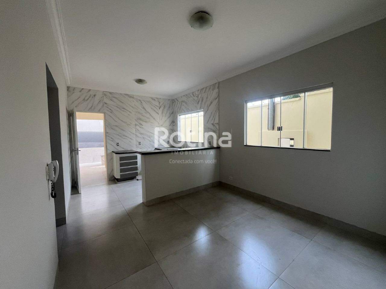 Casa à venda, 3 quartos em Uberlândia no bairro Santa Mônica no valor de R$ 620.000,00 - Rotina Imobiliária: 