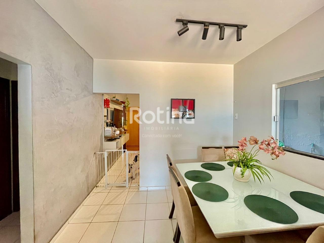 Casa à venda, 3 quartos em Uberlândia no bairro Segismundo Pereira no valor de R$ 650.000,00 - Rotina Imobiliária: 