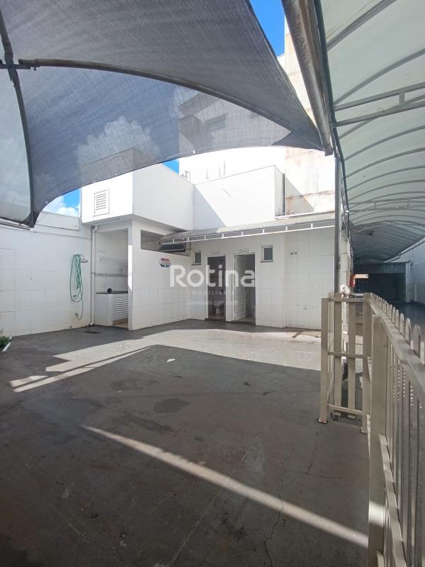 Comercial para alugar, em Uberlândia no bairro Nossa Senhora Aparecida no valor de R$ 17.000,00 - Rotina Imobiliária: 