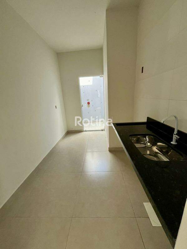 Casa à venda, 2 quartos em Uberlândia no bairro Aclimação no valor de R$ 320.000,00 - Rotina Imobiliária: 