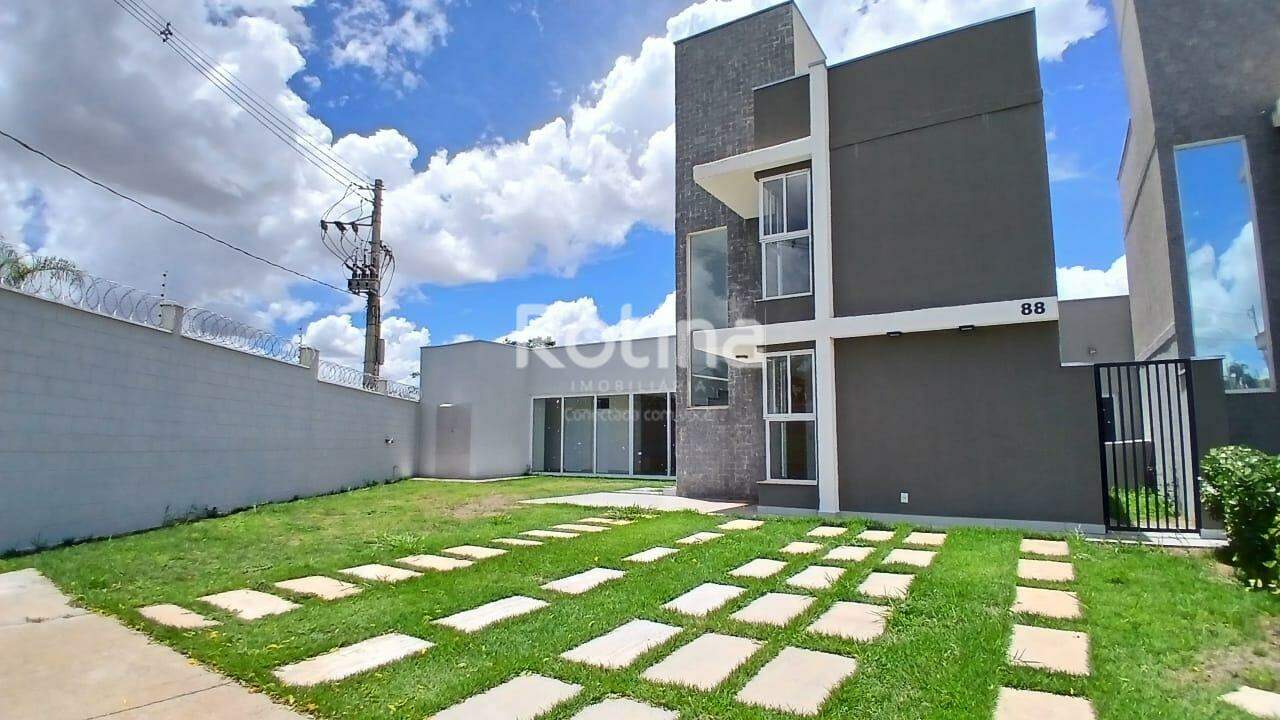 Casa Condomínio Fechado para alugar, 4 quartos em Uberlândia no bairro Cond. Casas Alto Paradiso no valor de R$ 6.000,00 - Rotina Imobiliária: 