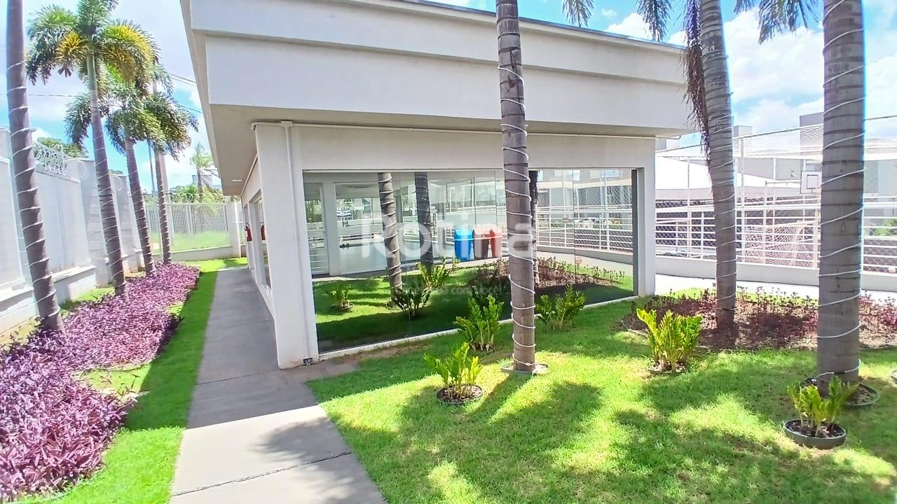 Casa Condomínio Fechado para alugar, 4 quartos em Uberlândia no bairro Cond. Casas Alto Paradiso no valor de R$ 6.000,00 - Rotina Imobiliária: 