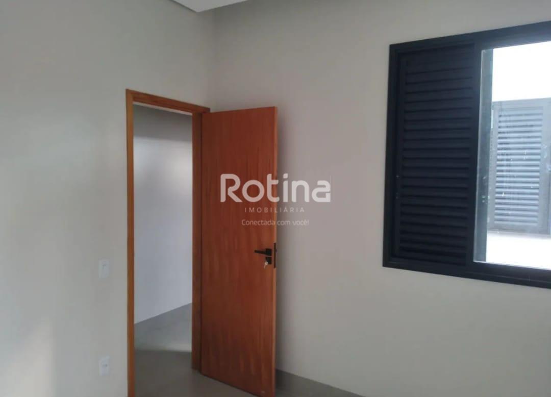 Casa à venda, 3 quartos em Uberlândia no bairro Shopping Park no valor de R$ 450.000,00 - Rotina Imobiliária: 