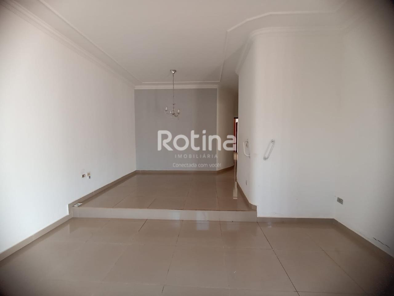 Casa à venda, 3 quartos em Uberlândia no bairro Cidade Jardim no valor de R$ 550.000,00 - Rotina Imobiliária: 