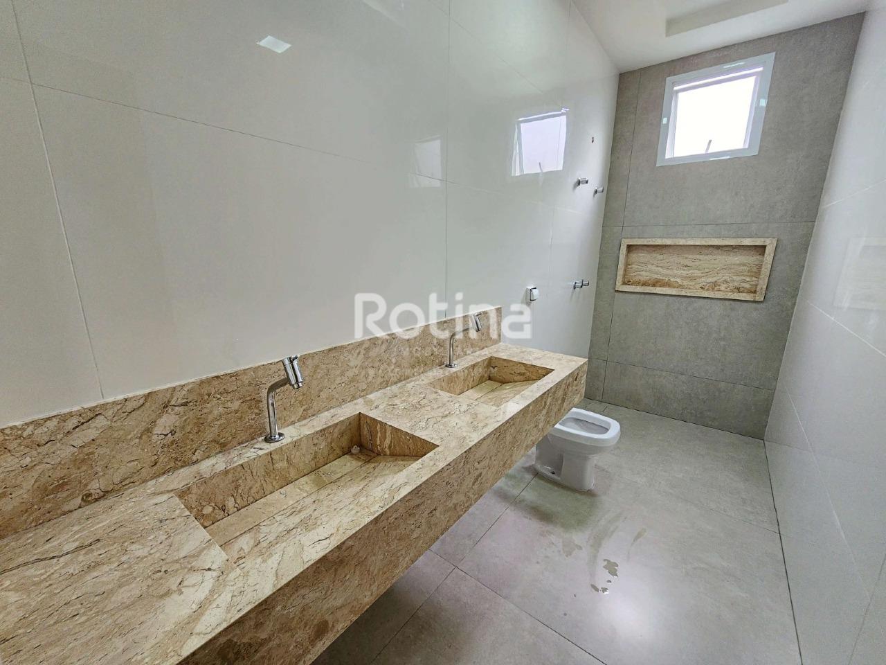 Casa à venda, 3 quartos em Uberlândia no bairro Alto Umuarama no valor de R$ 990.000,00 - Rotina Imobiliária: 