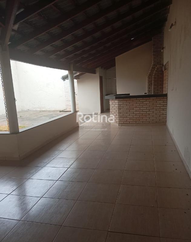 Casa à venda, 3 quartos em Uberlândia no bairro Pampulha no valor de R$ 600.000,00 - Rotina Imobiliária: 