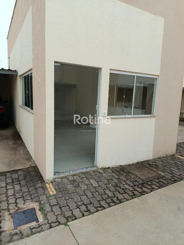 Casa para alugar, 3 quartos em Uberlândia no bairro Martins no valor de R$ 2.300,00 - Rotina Imobiliária: 