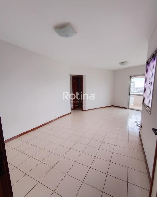 Apartamento para alugar, 3 quartos em Uberlândia no bairro Martins no valor de R$ 2.800,00 - Rotina Imobiliária: 