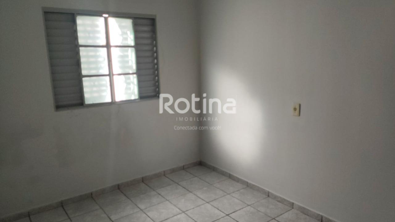 Casa à venda, 3 quartos em Uberlândia no bairro Planalto no valor de R$ 400.000,00 - Rotina Imobiliária: 