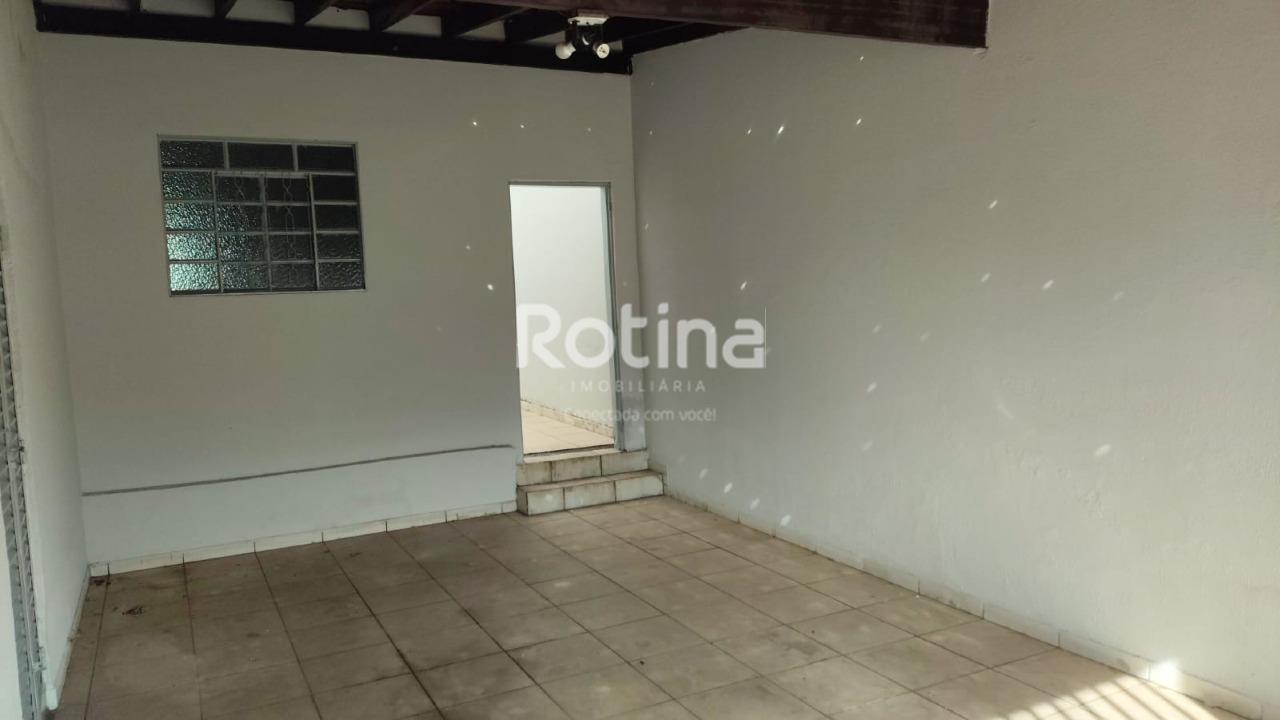 Casa à venda, 3 quartos em Uberlândia no bairro Planalto no valor de R$ 400.000,00 - Rotina Imobiliária: 