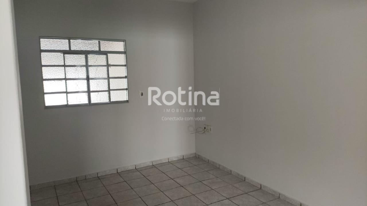 Casa à venda, 3 quartos em Uberlândia no bairro Planalto no valor de R$ 400.000,00 - Rotina Imobiliária: 