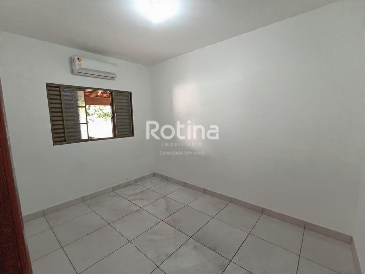 Casa à venda, 3 quartos em Uberlândia no bairro Segismundo Pereira no valor de R$ 500.000,00 - Rotina Imobiliária: 