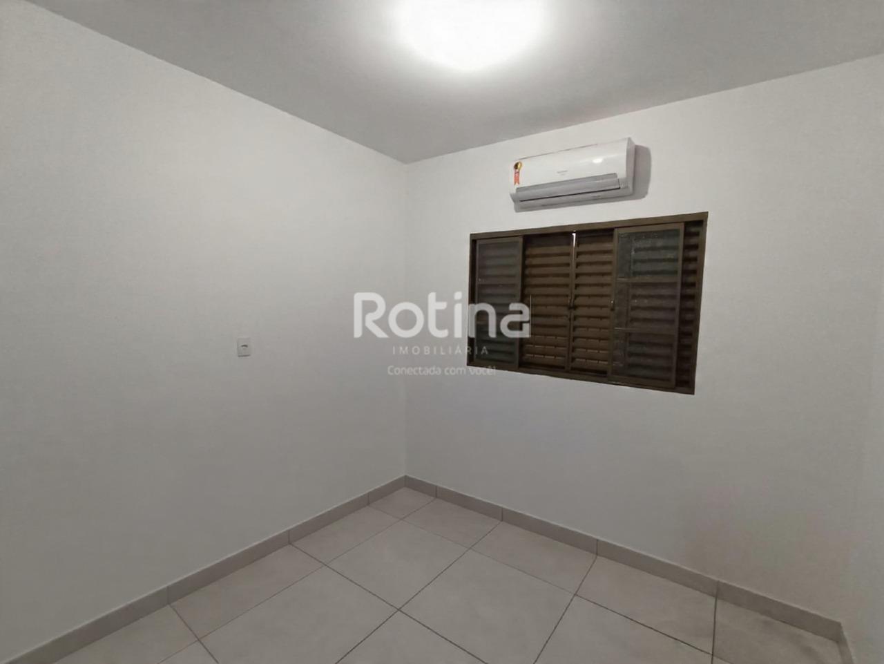 Casa à venda, 3 quartos em Uberlândia no bairro Segismundo Pereira no valor de R$ 500.000,00 - Rotina Imobiliária: 