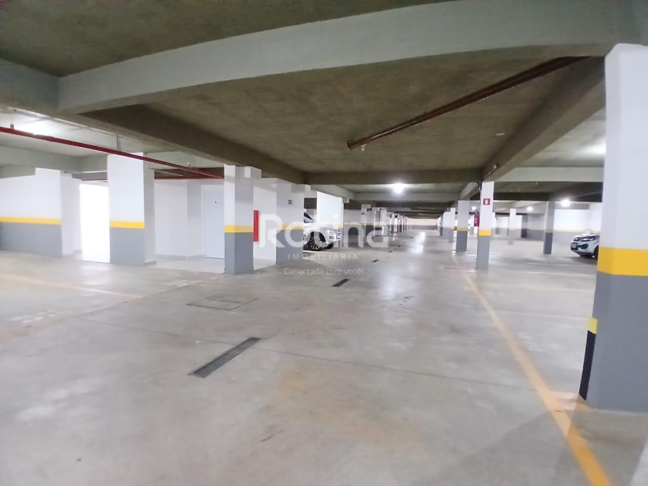 Apartamento para alugar, 3 quartos em Uberlândia no bairro Granja Marileusa no valor de R$ 2.800,00 - Rotina Imobiliária: 