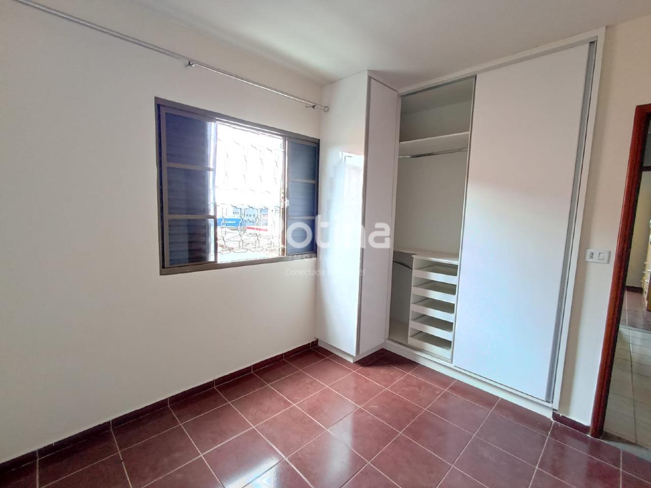 Apartamento à venda, 4 quartos em Uberlândia no bairro Brasil no valor de R$ 450.000,00 - Rotina Imobiliária: 