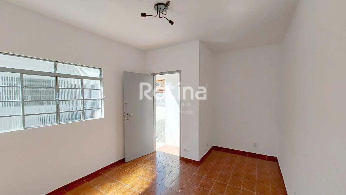 Casa para alugar, 2 quartos em Uberlândia no bairro Brasil no valor de R$ 1.277,78 - Rotina Imobiliária: 