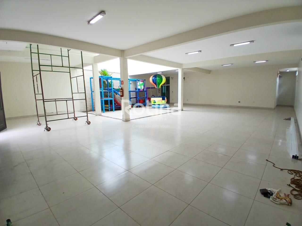 Loja para alugar, em Uberlândia no bairro Granada no valor de R$ 7.500,00 - Rotina Imobiliária: 