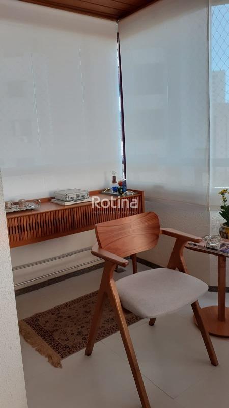 Apartamento à venda, 4 quartos em Uberlândia no bairro Fundinho no valor de R$ 1.500.000,00 - Rotina Imobiliária: 