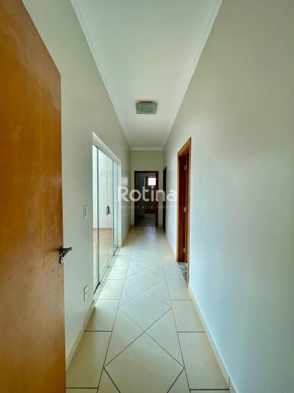 Casa à venda, 3 quartos em Uberlândia no bairro Cond. Royal Park Residence no valor de R$ 1.350.000,00 - Rotina Imobiliária: 