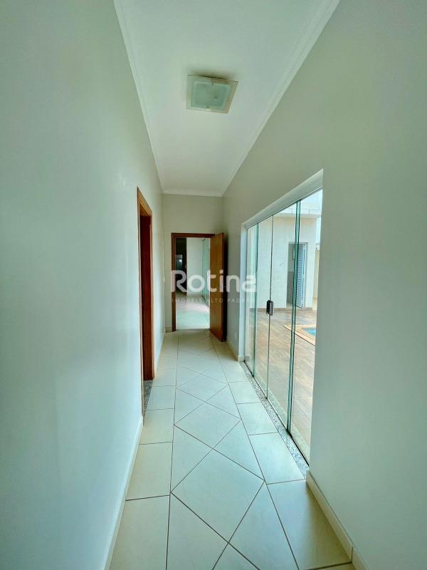 Casa à venda, 3 quartos em Uberlândia no bairro Cond. Royal Park Residence no valor de R$ 1.350.000,00 - Rotina Imobiliária: 