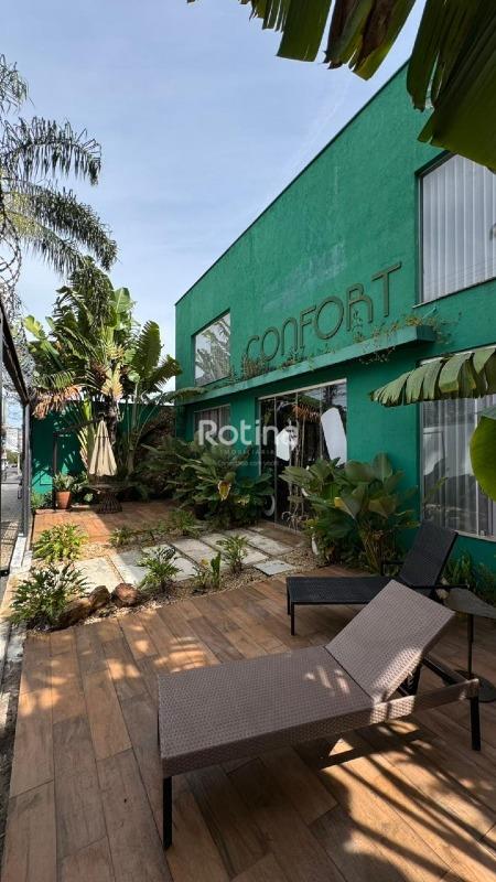 Comercial para alugar, em Uberlândia no bairro Santa Mônica no valor de R$ 15.000,00 - Rotina Imobiliária: 